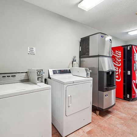 דוסונוויל Quality Inn & Suites מראה חיצוני תמונה